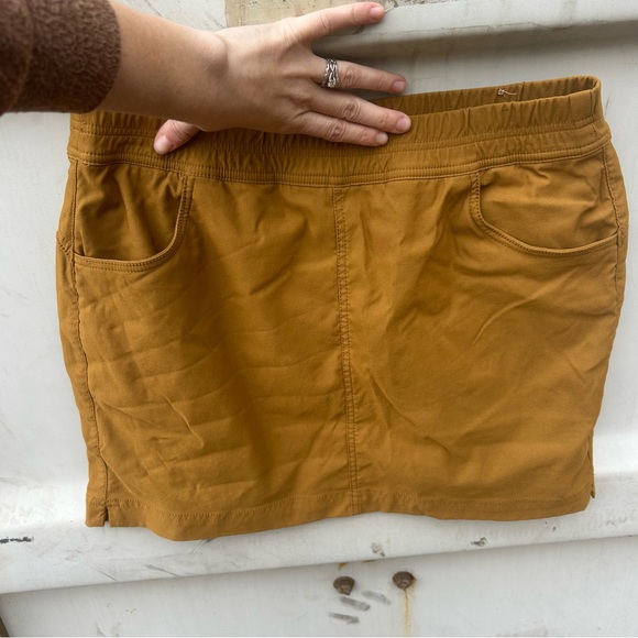 2 prana skorts - Picture 4 of 5